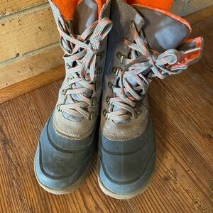 BareTraps Waterproof Yasmen rugged brown leather with orange lining Winter Boots